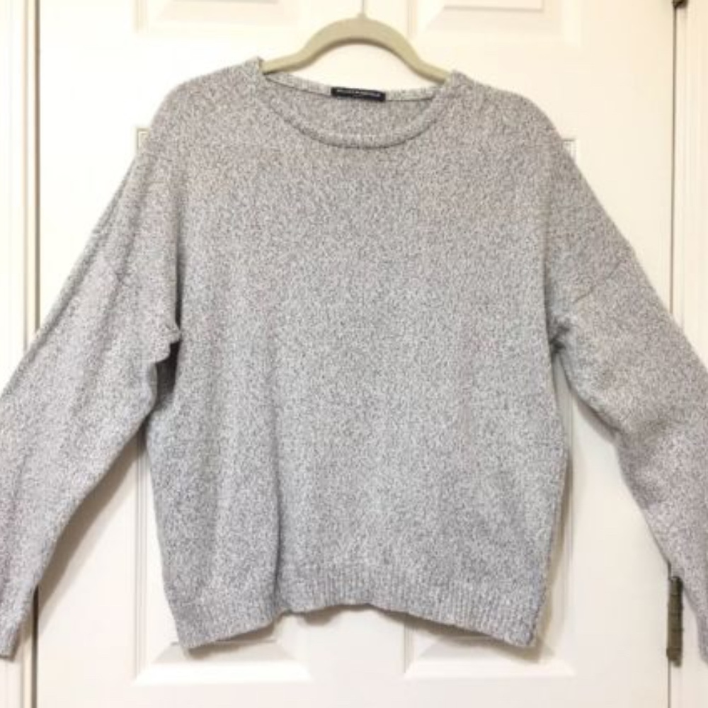 Brandy Melville Gray Crewneck Sweater OS